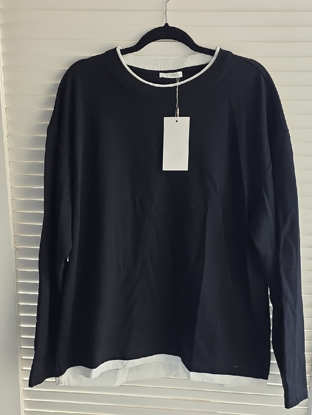 Zara NWT Men's Black Long-Sleeve crewneck shirt with white trim Size L-XL